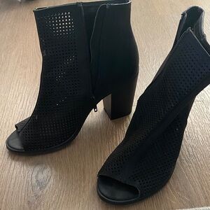 Soda Black Peep-Toe Perforated Heeled Boots